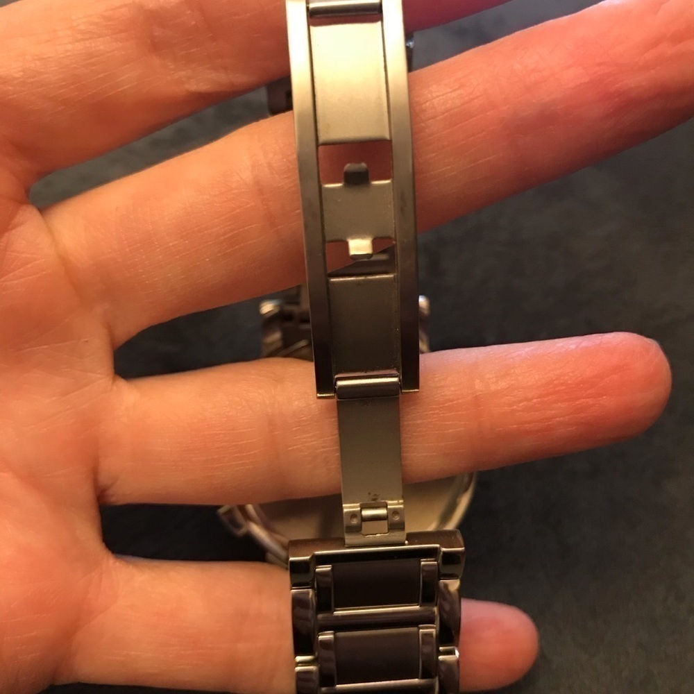 Bulova Classy Unisex Silver Diamond Watch - Picture 5 of 7